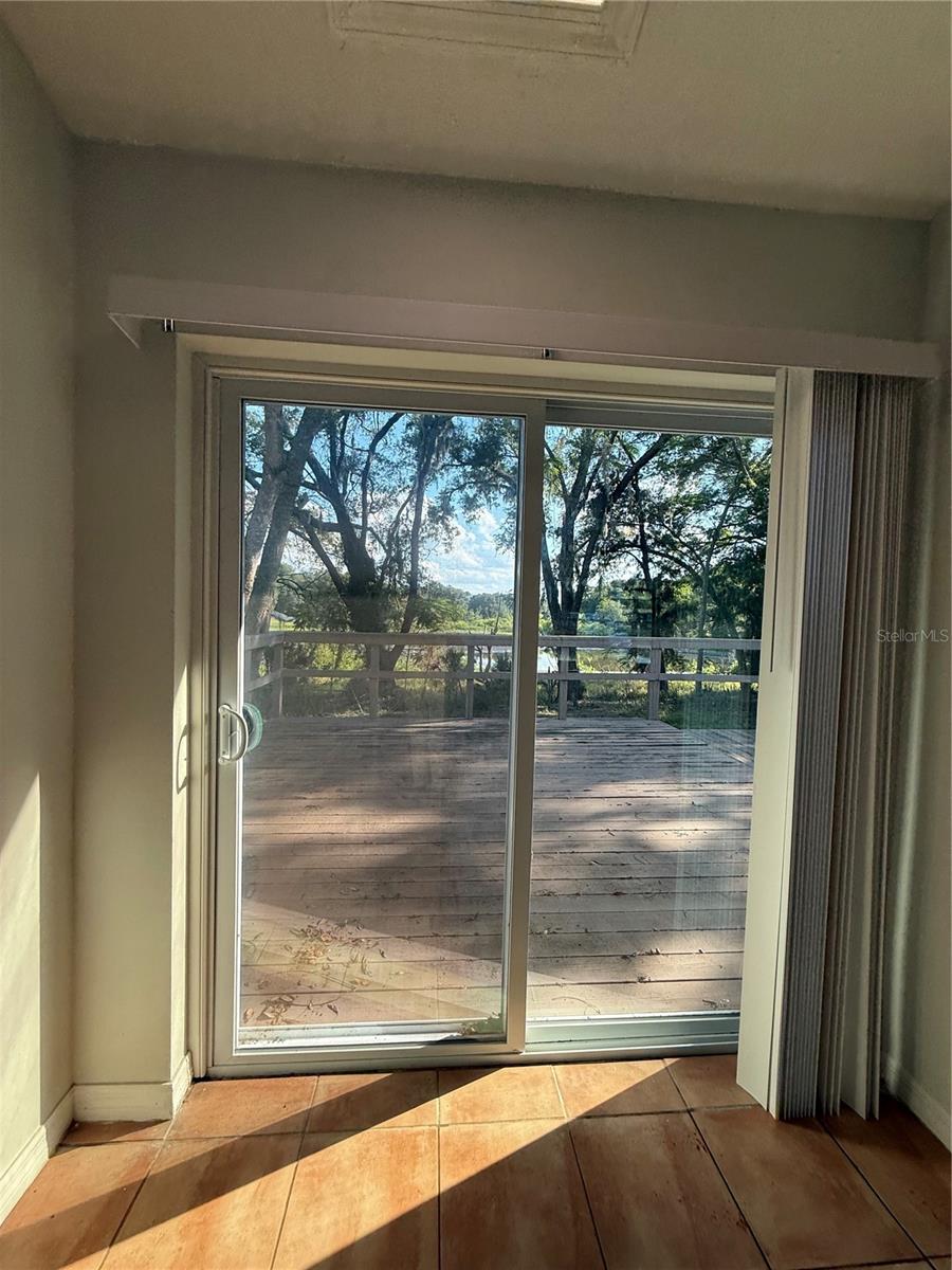 LONG LAKE ESTATES - Residential