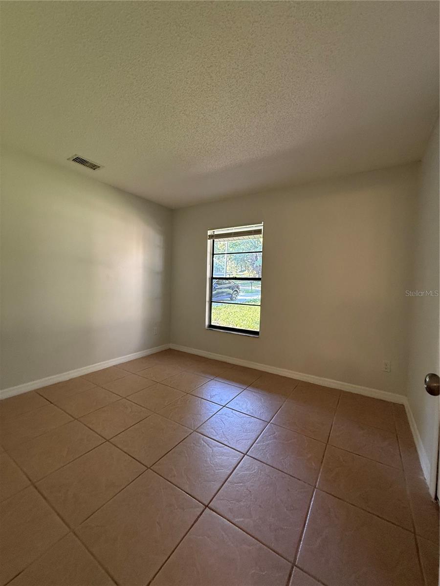 LONG LAKE ESTATES - Residential
