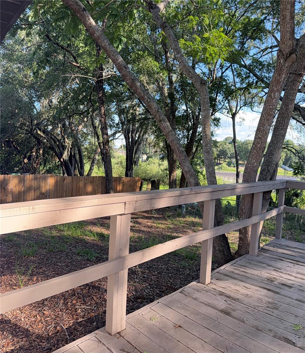 LONG LAKE ESTATES - Residential