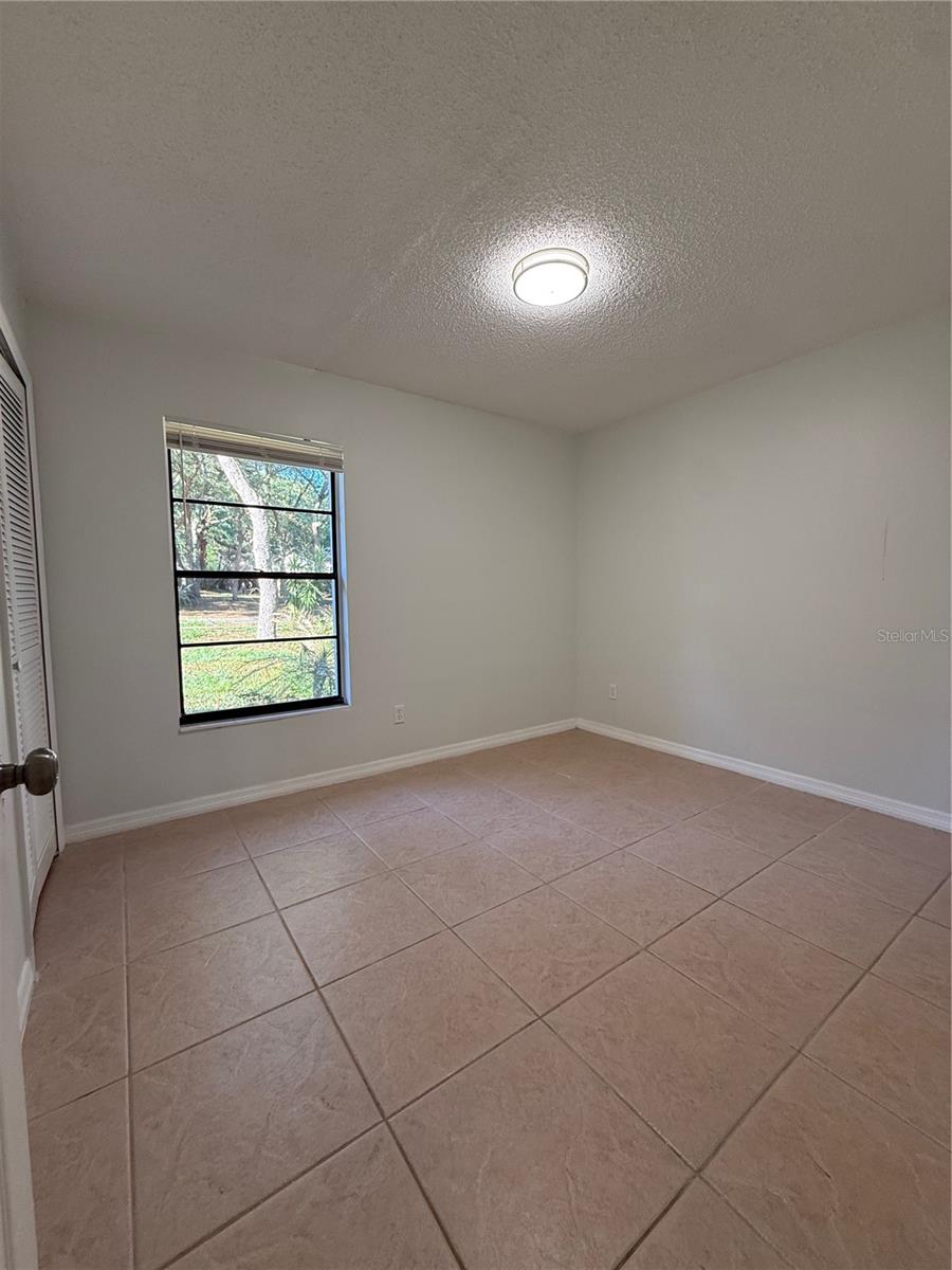 LONG LAKE ESTATES - Residential