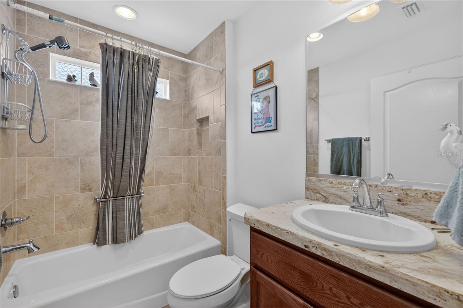 OXFORD OAKS PH 2 - Residential