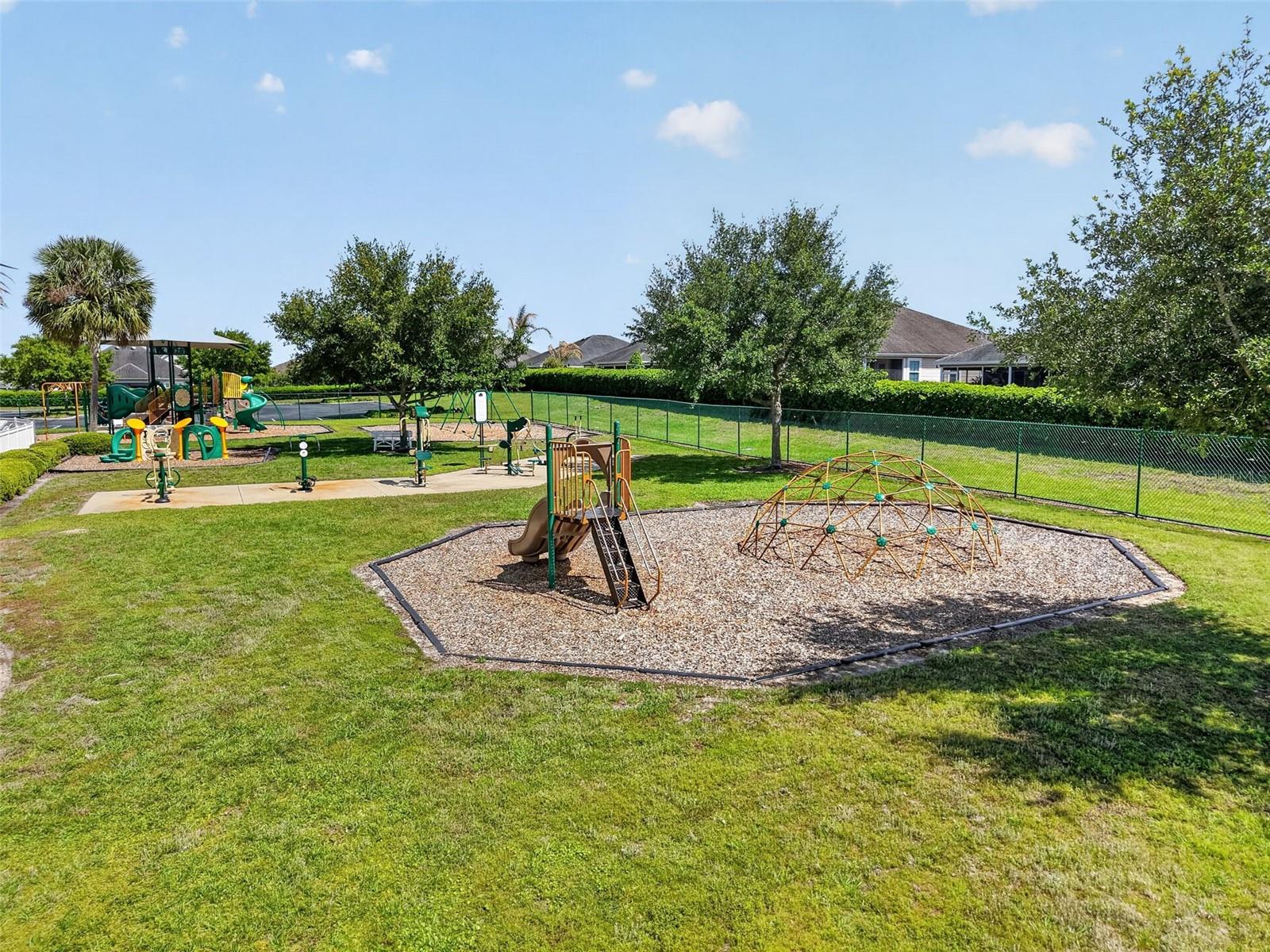 OXFORD OAKS PH 2 - Residential