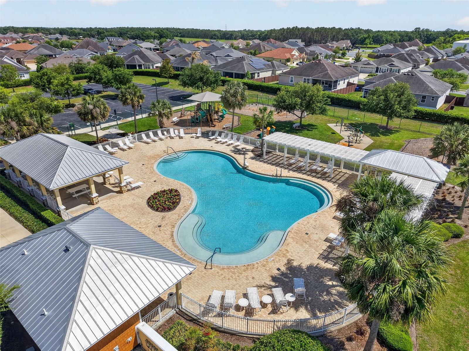 OXFORD OAKS PH 2 - Residential