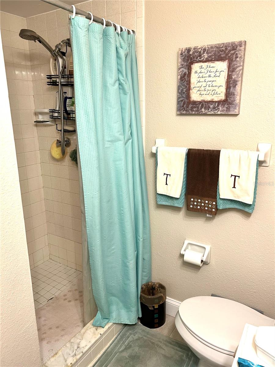 PARADISE POINTE WEST - Residential