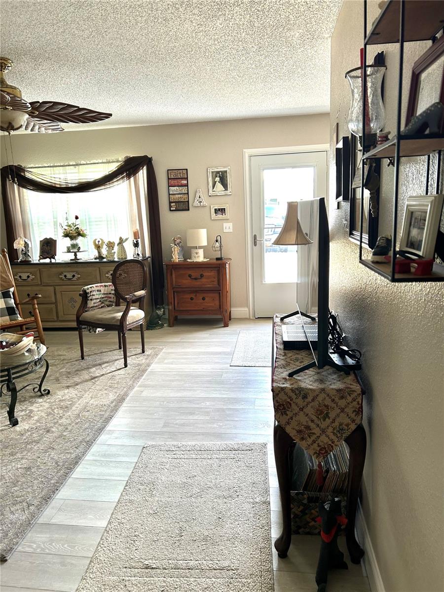 PARADISE POINTE WEST - Residential