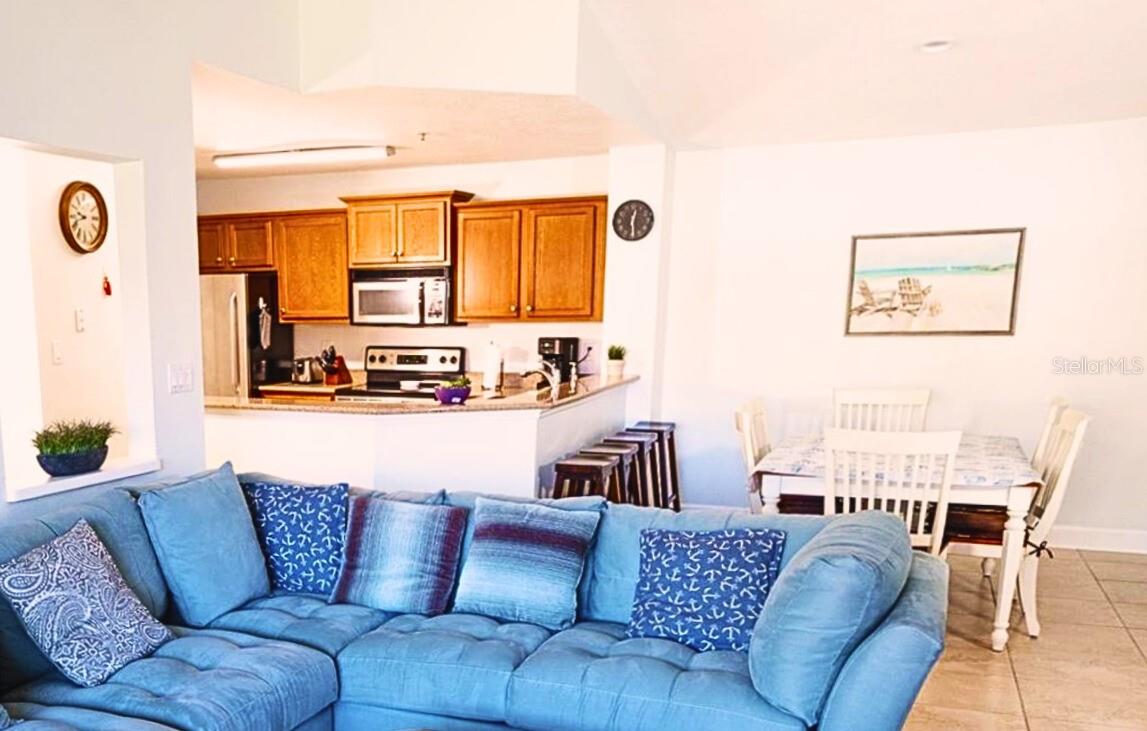 4065 CROCKERS LAKE BOULEVARD 22