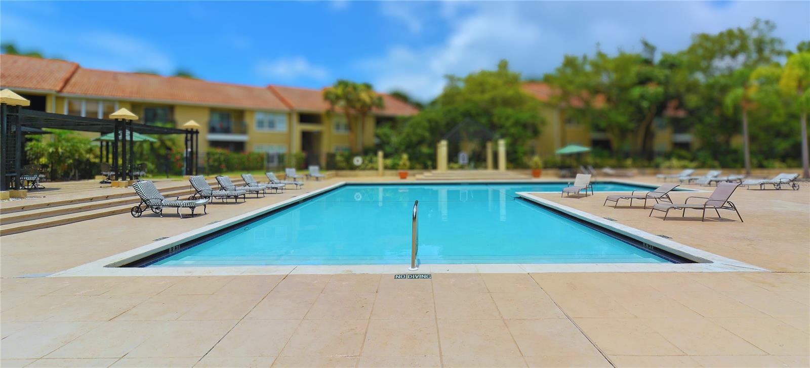 4065 CROCKERS LAKE BOULEVARD 22