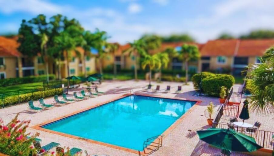 4065 CROCKERS LAKE BOULEVARD 22
