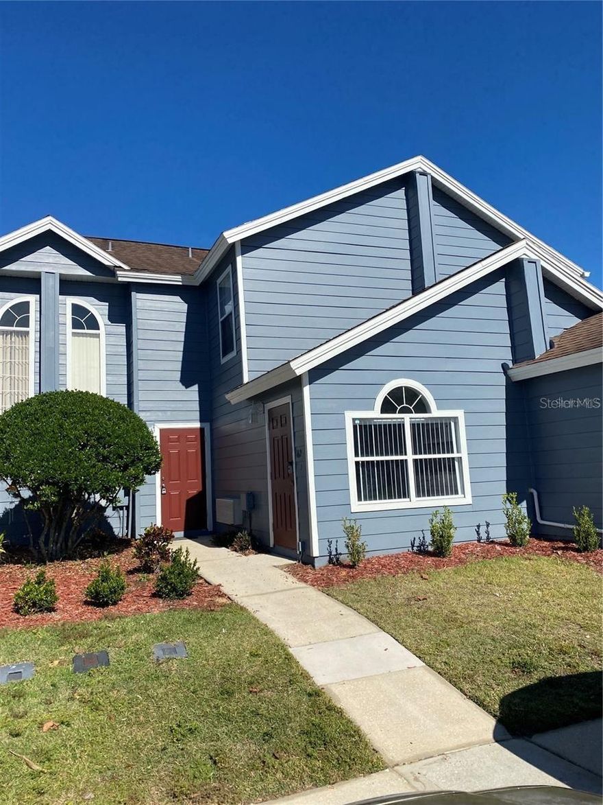 Totally renovated 3/2 in Gated Island club west. NEW kitchen countertops, soft close cabinets & drawers, sink, garbage disposal, & faucet. Newer stainless steel appliances. All new Luxury vinyl flooring and fresh paint through out! This home is located off US 27 and is less than 1 mile from Berry Town Plaza which includes a Publix, Shops, and Restaurants including IHOP, Applebees, Patty Wagons Pub, Mia Pizza, Bamboo Wok, beauty/nail salon, and much more. Less than 10 minutes to Walmart and other major shopping. Just 20 minutes to the Disney parks. RENT IS $2000 HOWEVER Tenant will receive $200 credit towards utilities because of Lockout located in front of unit so NET RENT IS $1800 Call today for your private showing. Vacant. Easy to show