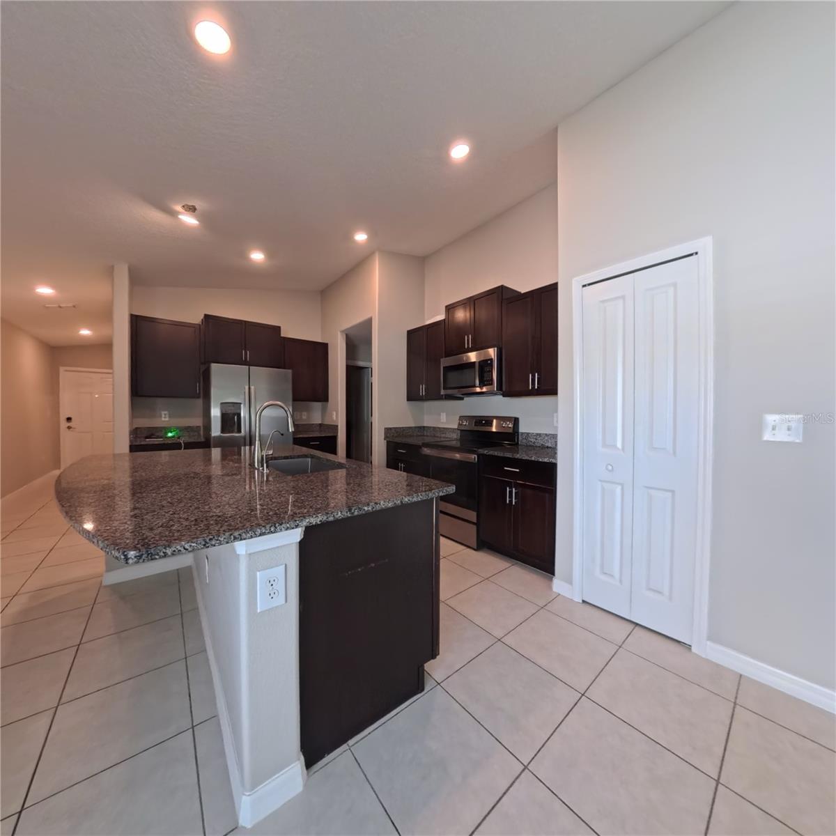 TRIPLE CRK VILLAGE N & P - Residential Lease