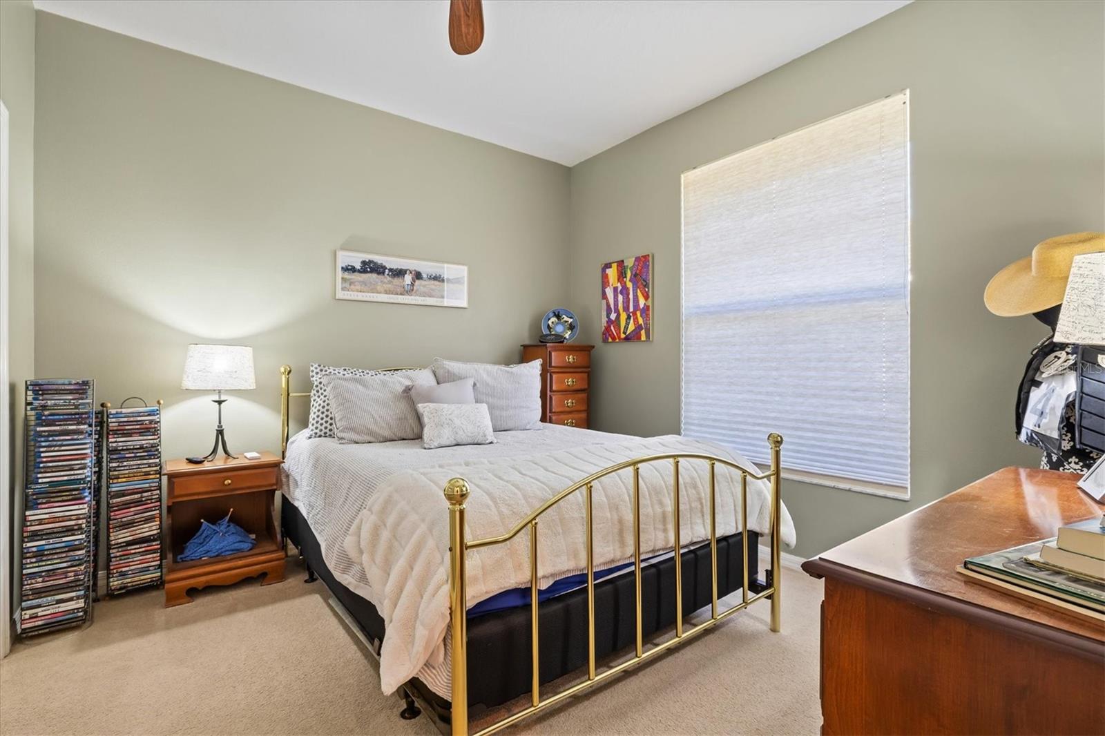 CALUSA LAKES - Residential