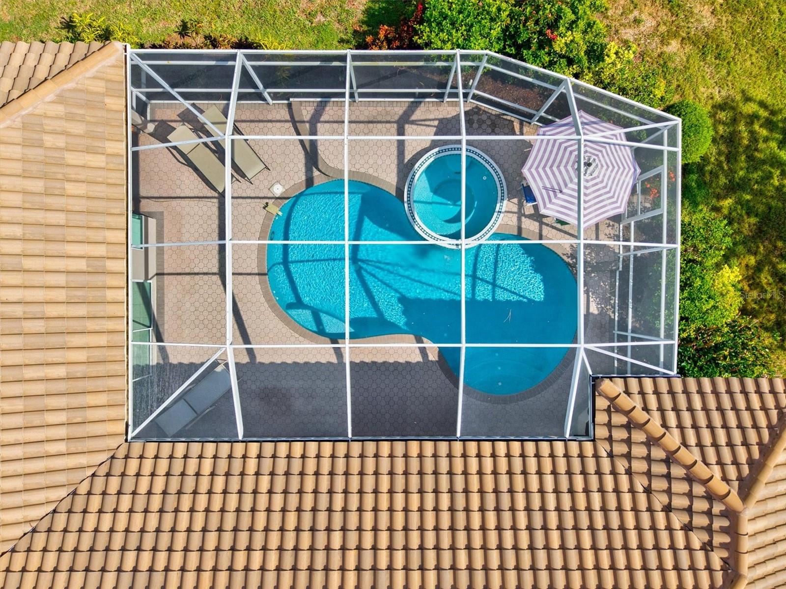 CALUSA LAKES - Residential