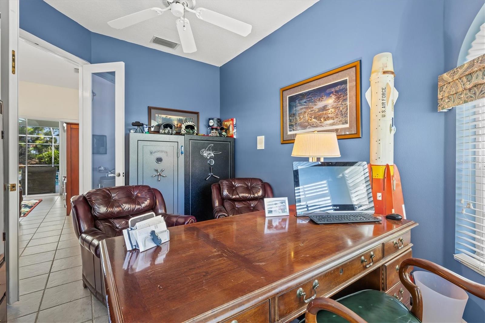 CALUSA LAKES - Residential