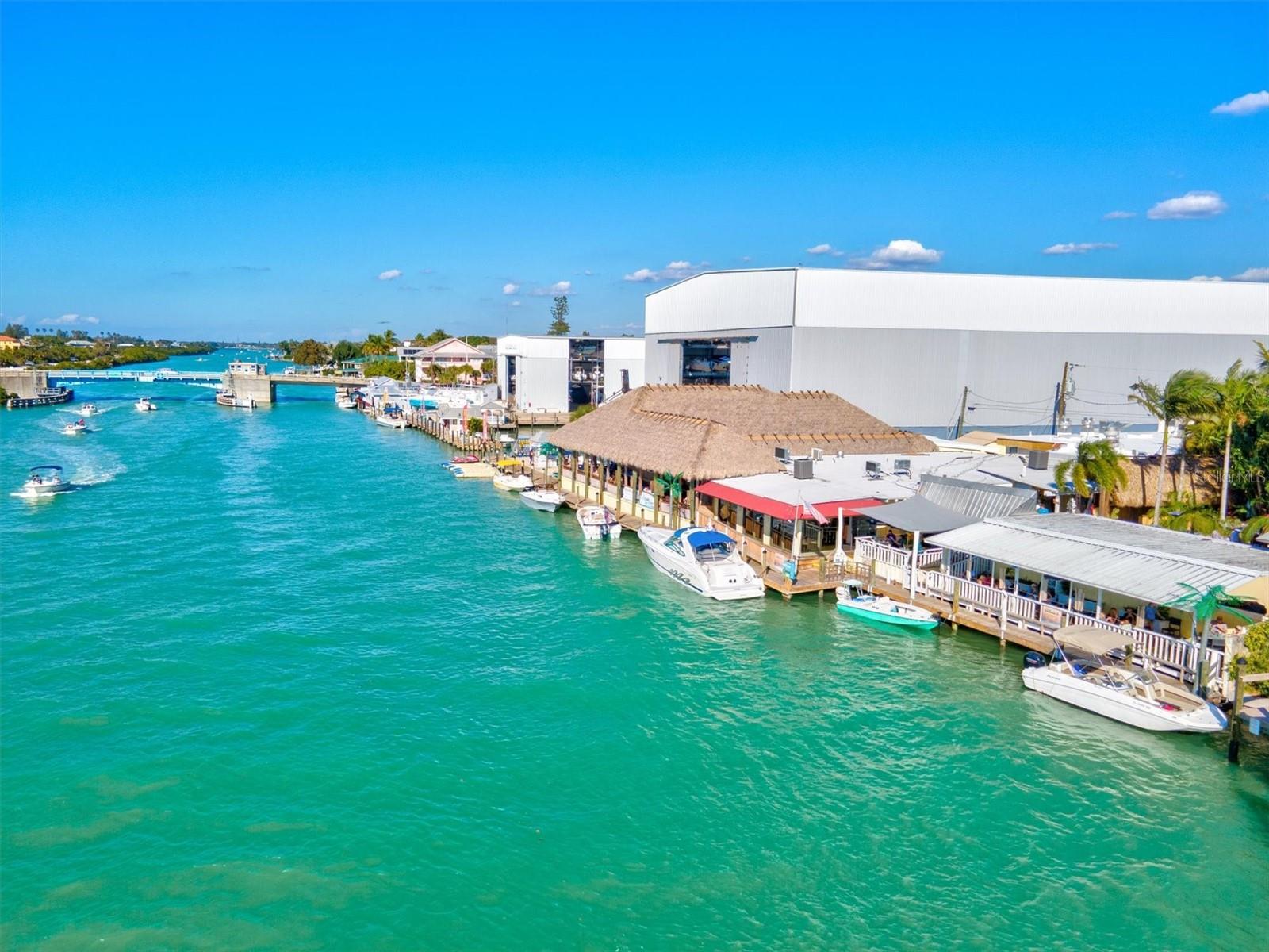 CALUSA LAKES - Residential