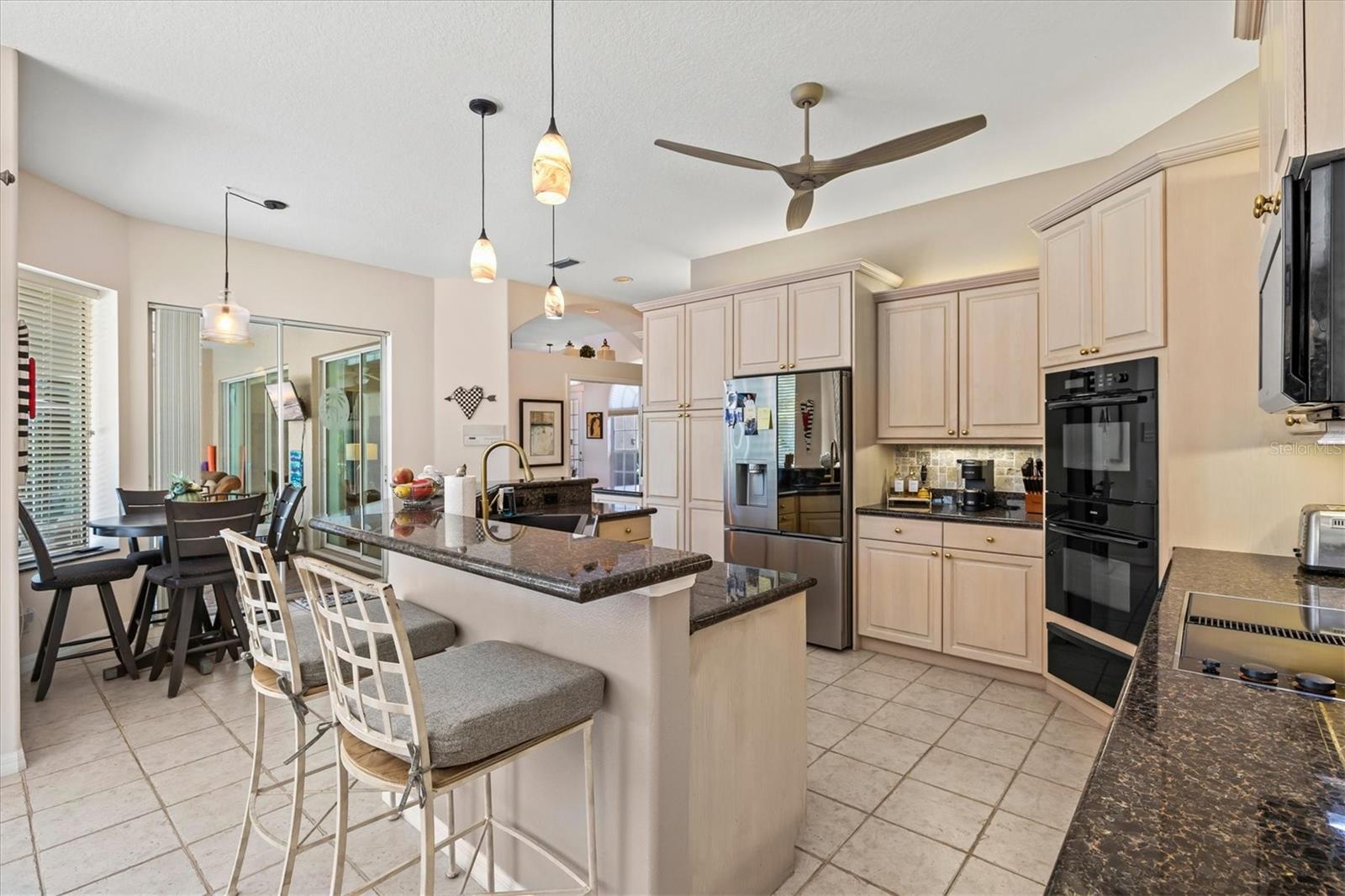 CALUSA LAKES - Residential