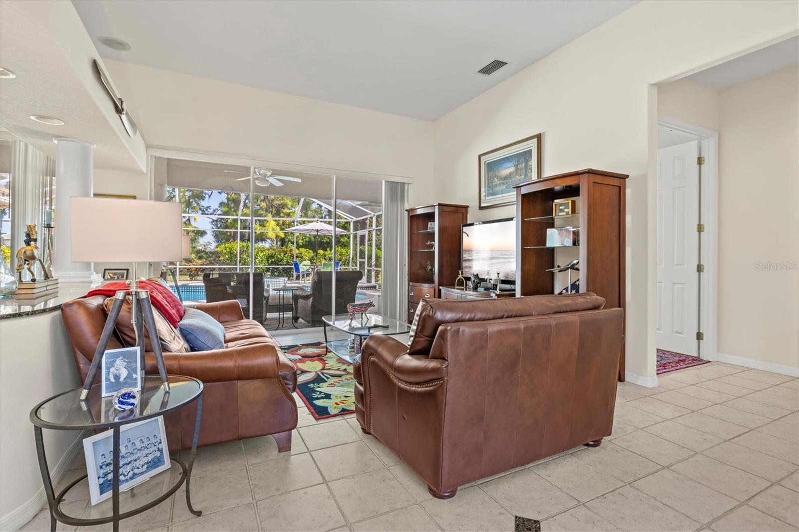 CALUSA LAKES - Residential