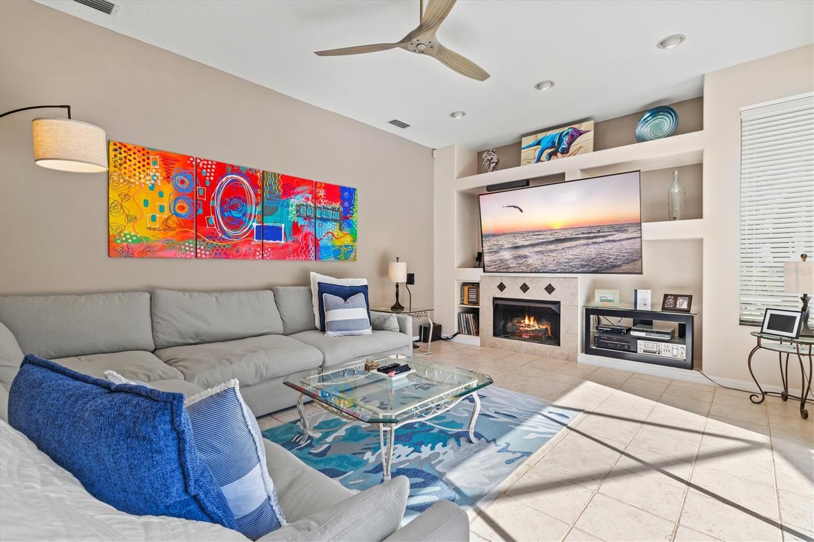 CALUSA LAKES - Residential