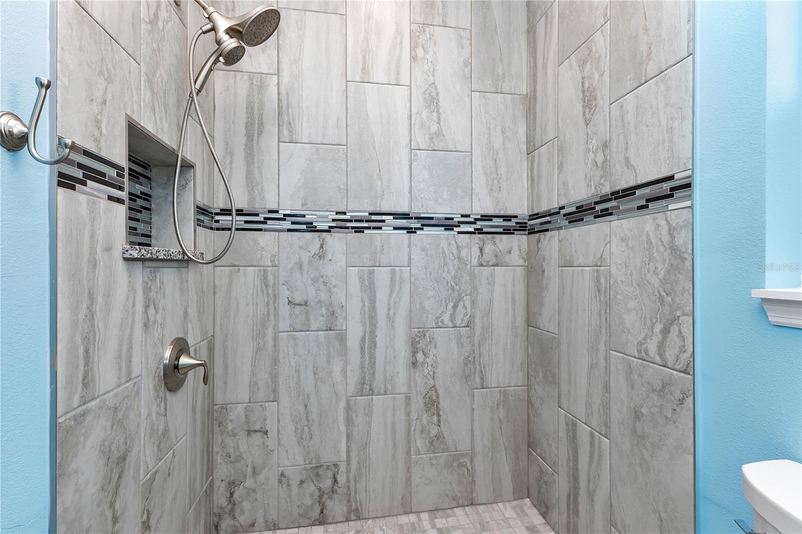 WOODS 2ND ADD - Residential Income