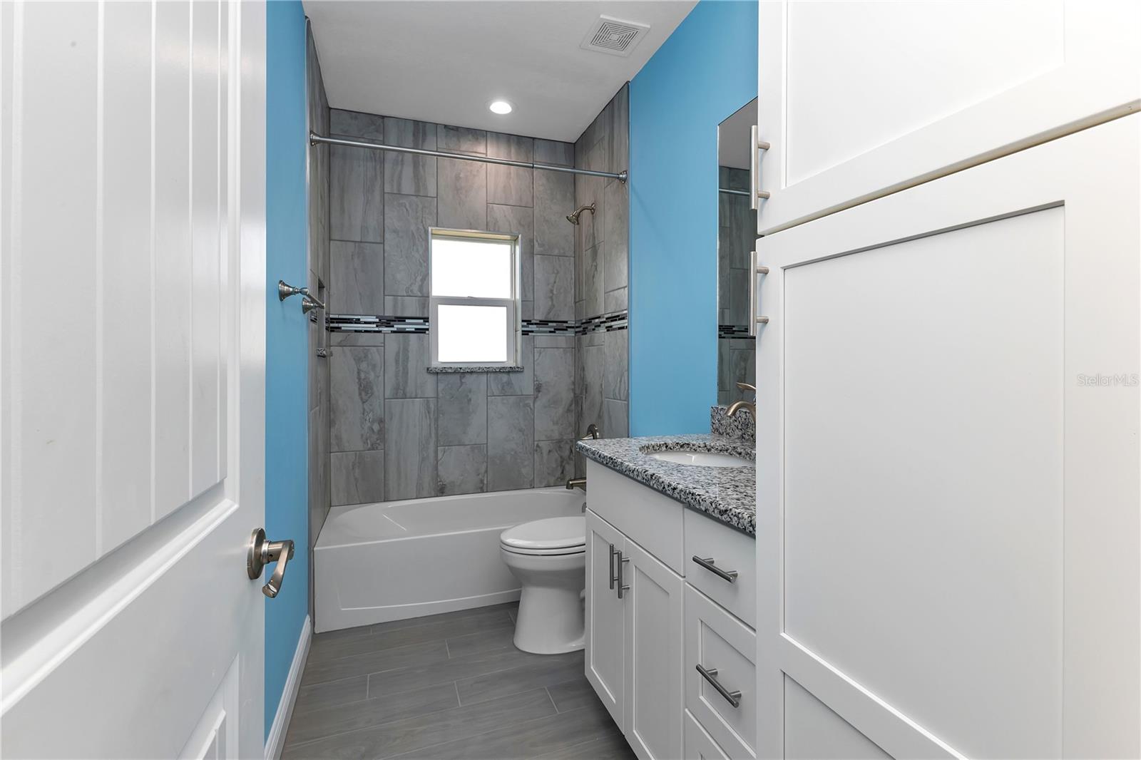 WOODS 2ND ADD - Residential Income