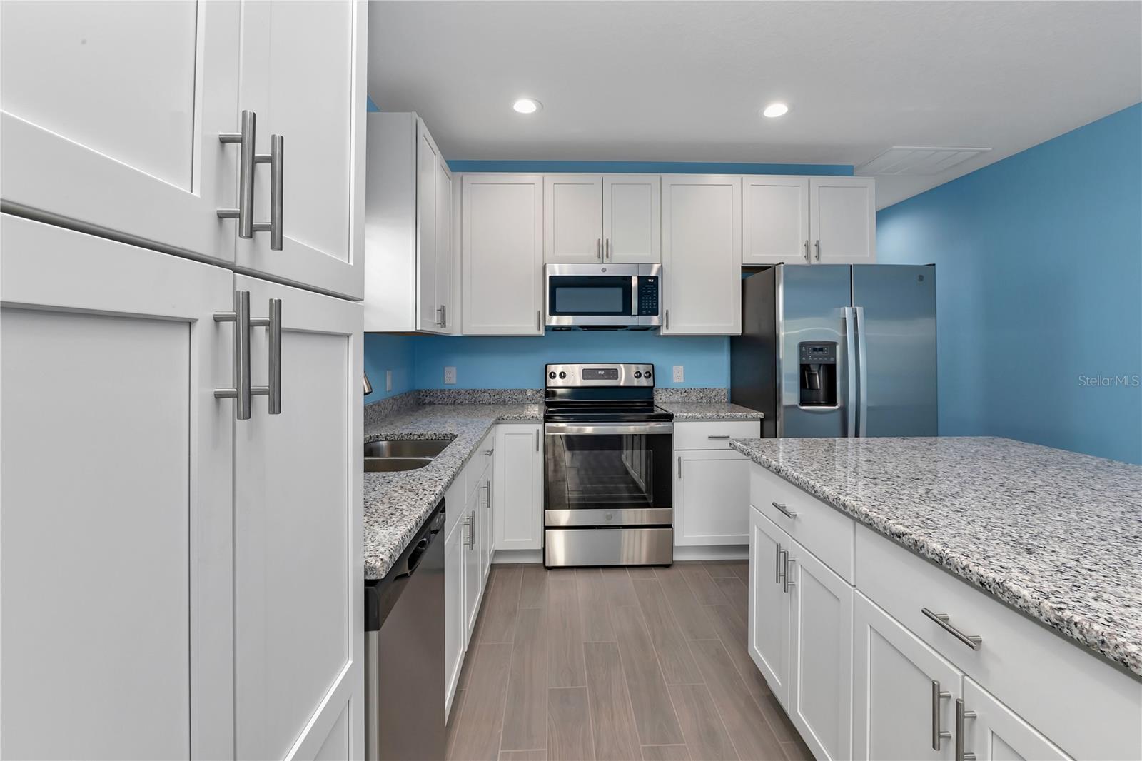 WOODS 2ND ADD - Residential Income