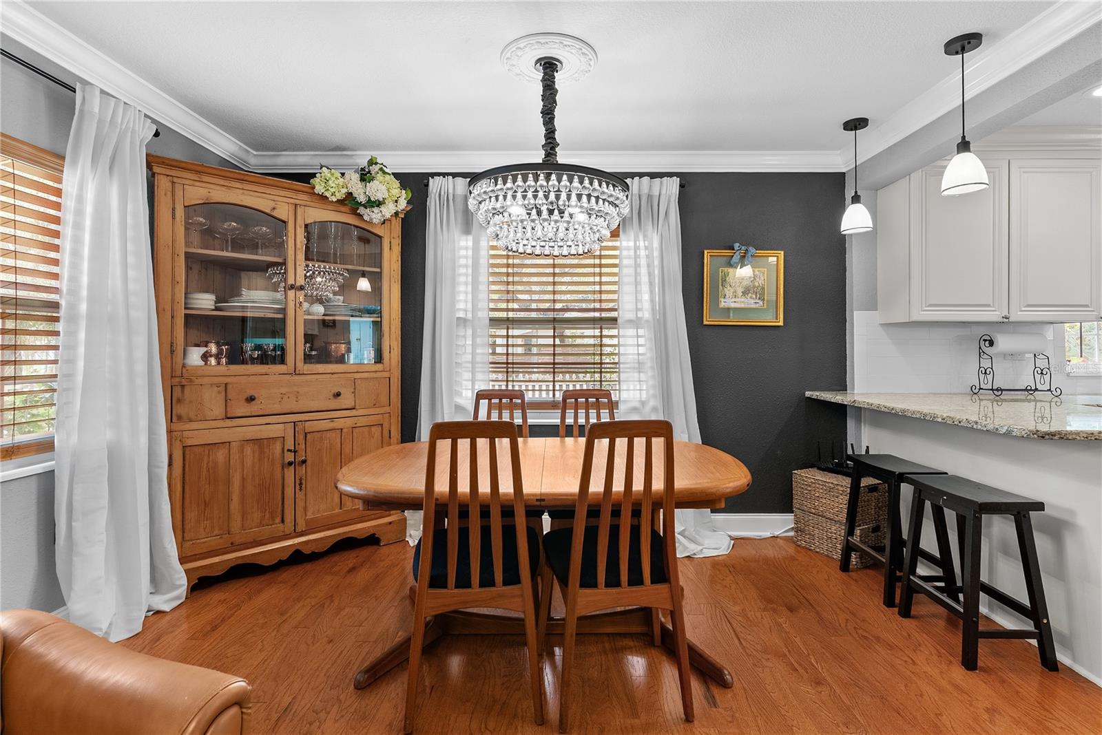 MANOR HEIGHTS - Residential