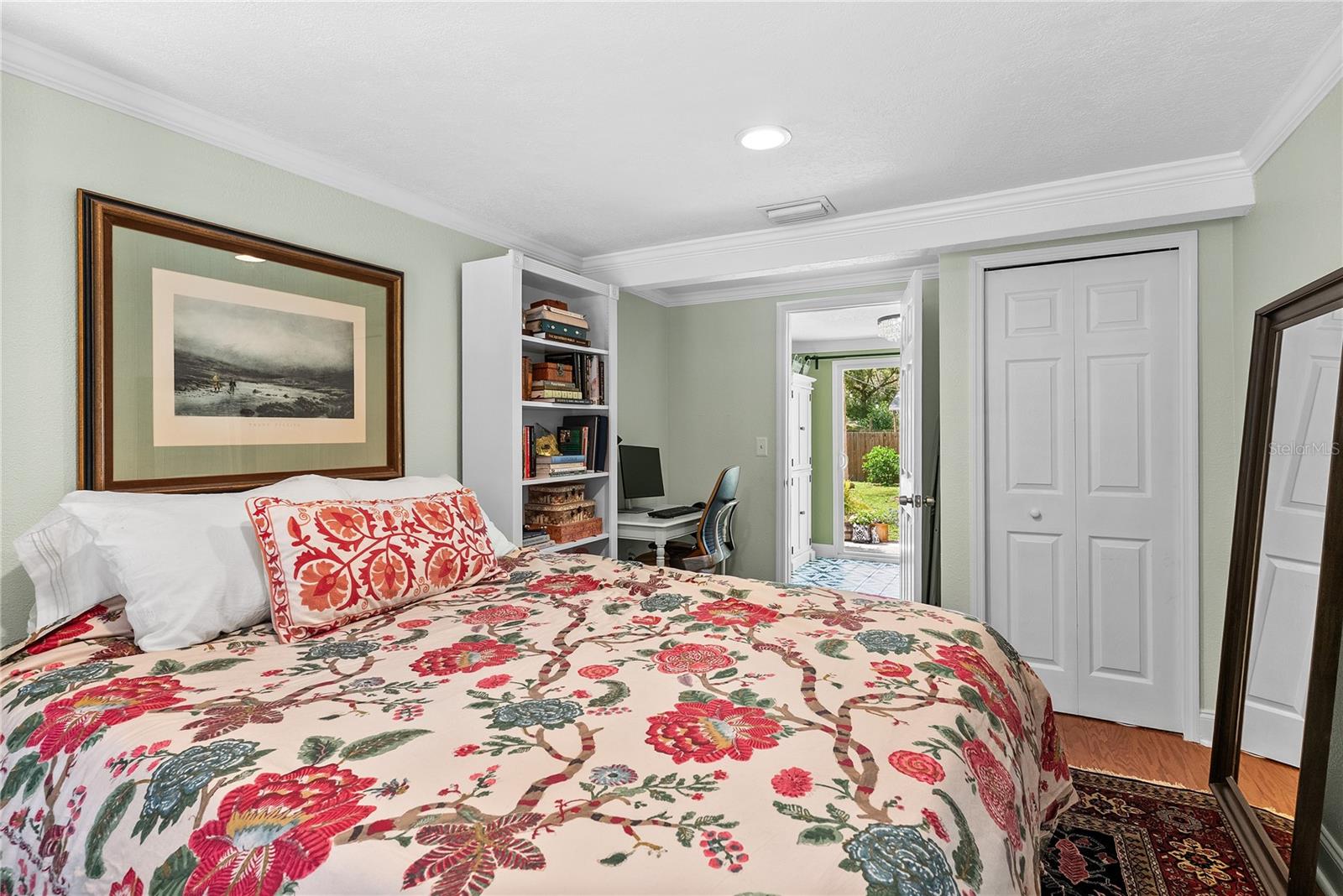 MANOR HEIGHTS - Residential