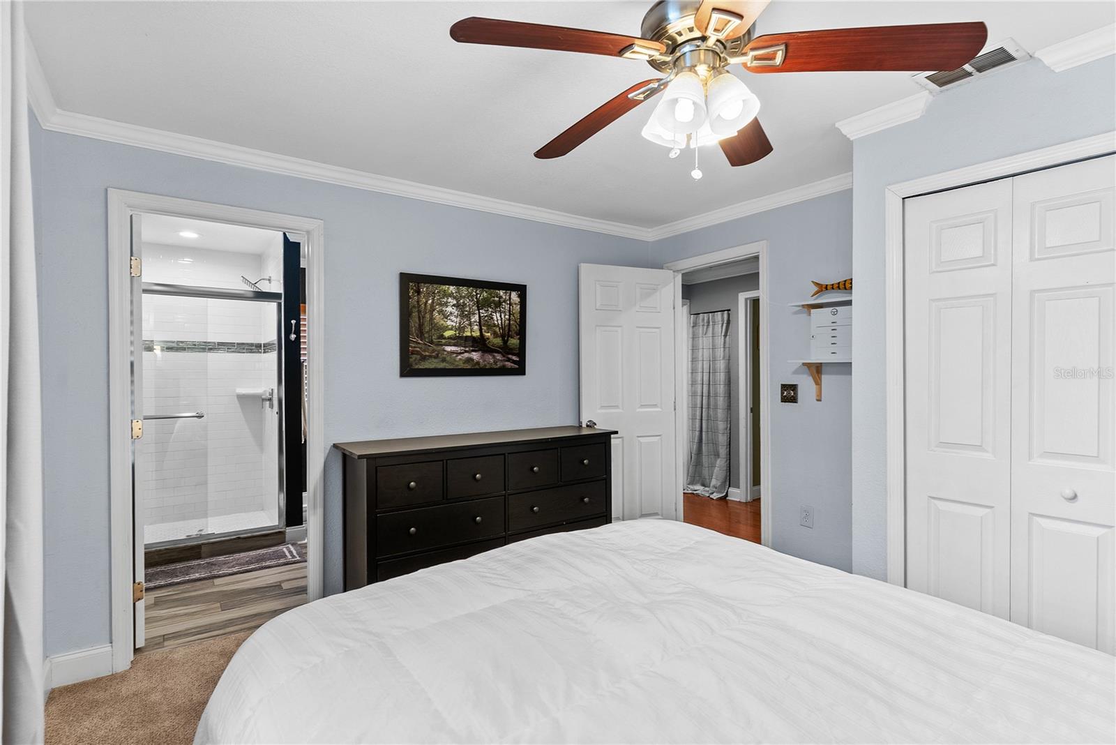 MANOR HEIGHTS - Residential