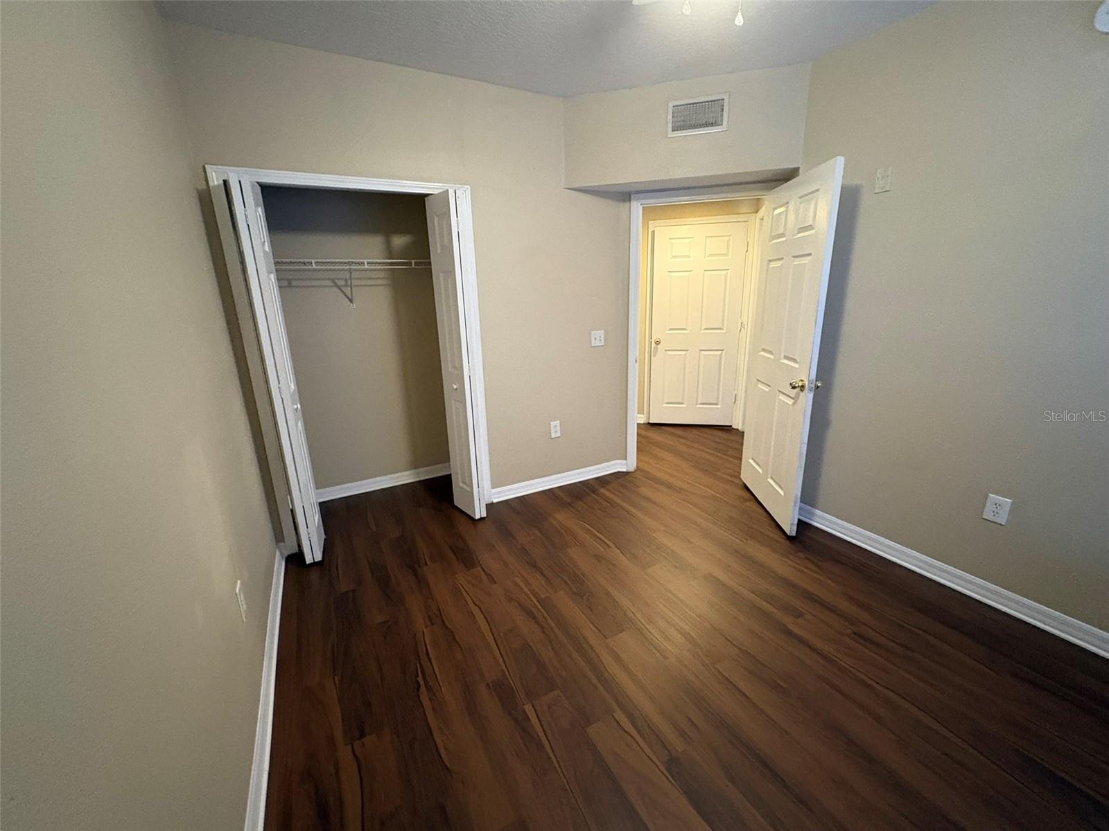 VILLAGES OF BLOOMINGDALE CONDO - Residential