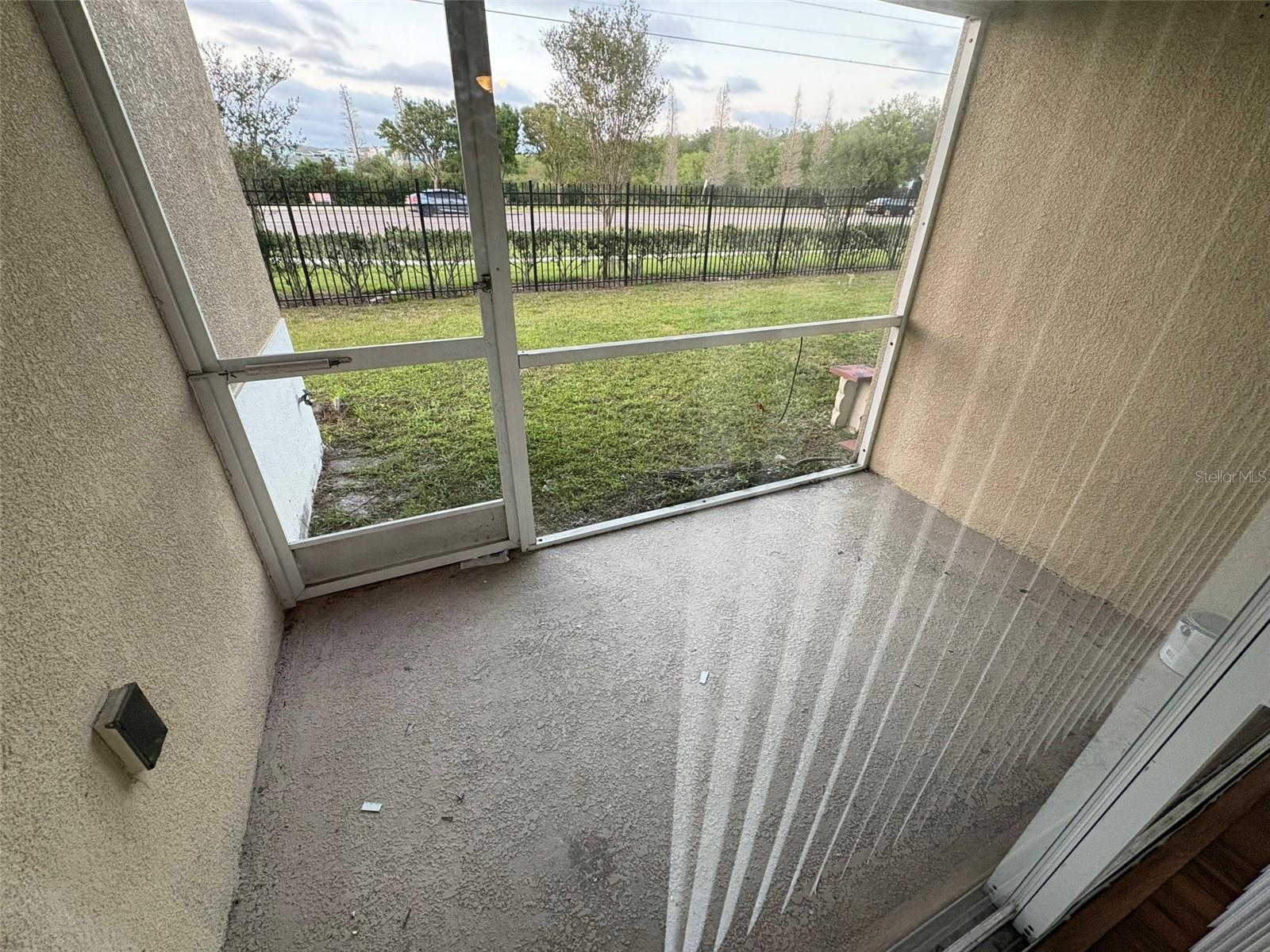 VILLAGES OF BLOOMINGDALE CONDO - Residential