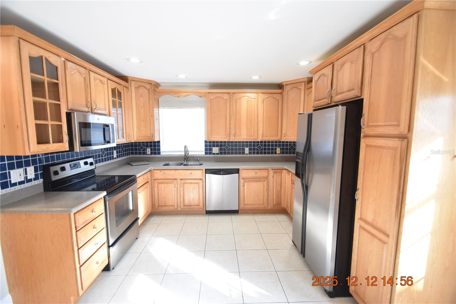 KAPOK MANOR CONDO - Residential Lease