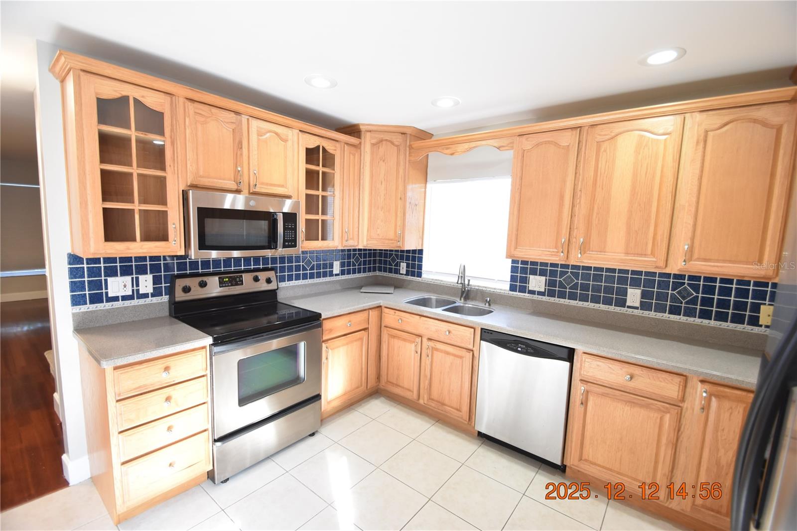 KAPOK MANOR CONDO - Residential Lease