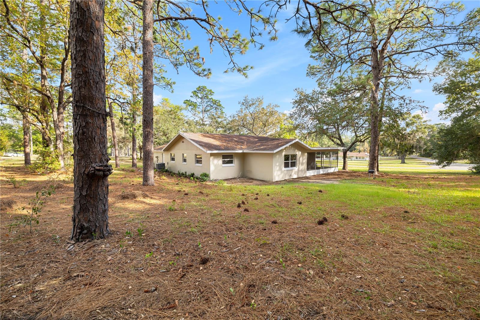 RAINBOW SPRINGS WOODLANDS - Residential