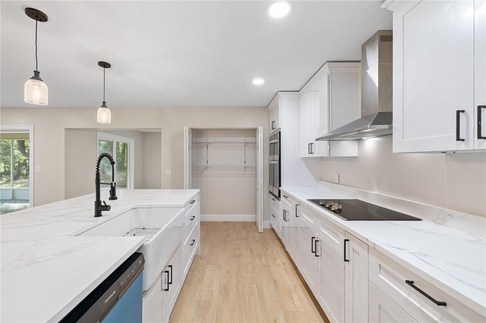 RAINBOW SPRINGS WOODLANDS - Residential