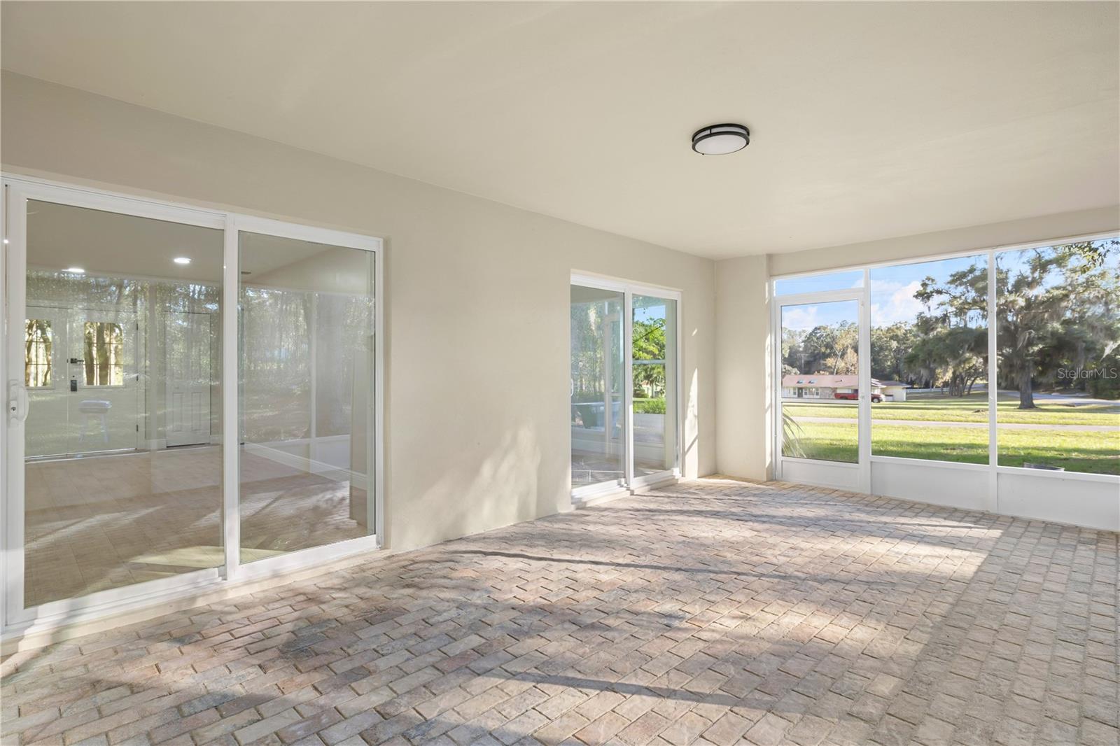 RAINBOW SPRINGS WOODLANDS - Residential