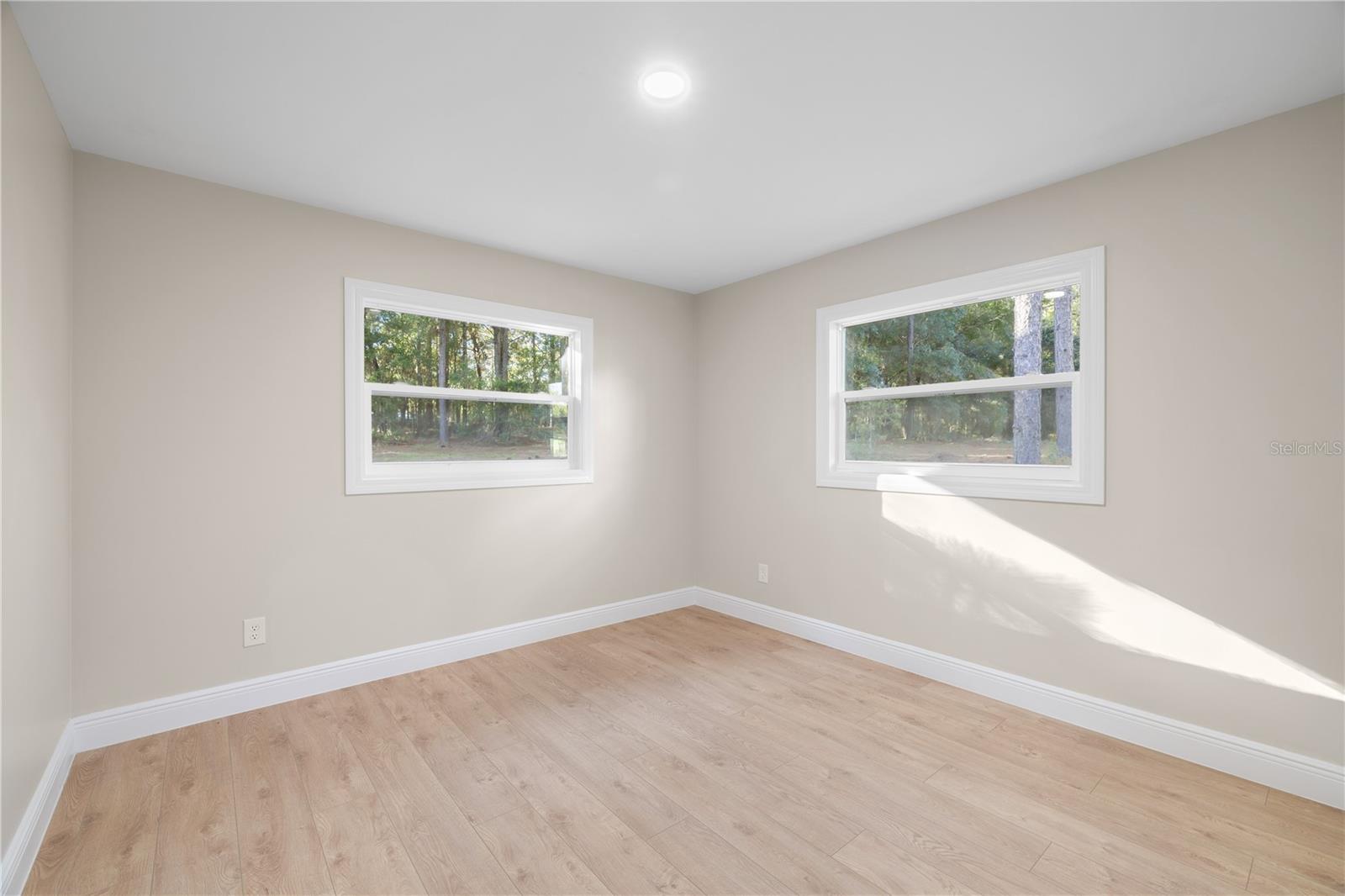 RAINBOW SPRINGS WOODLANDS - Residential