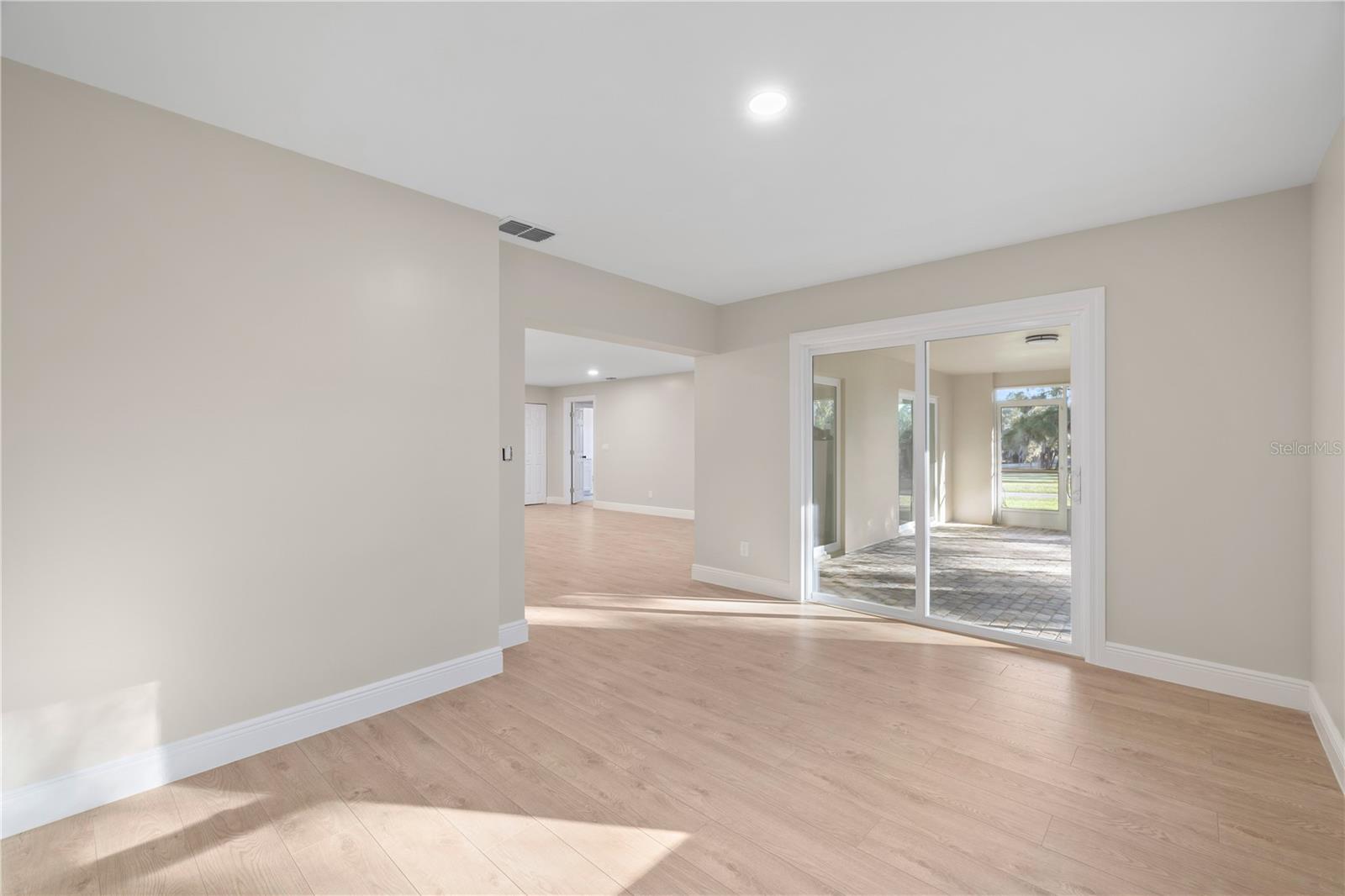 RAINBOW SPRINGS WOODLANDS - Residential