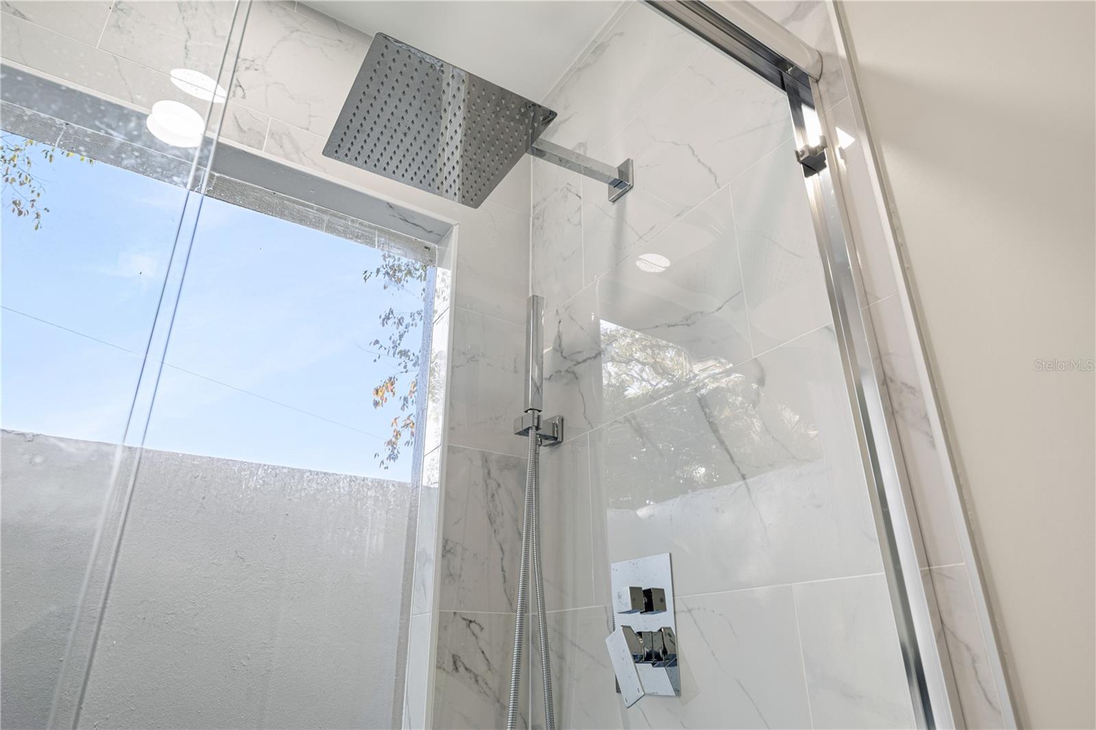 RAINBOW SPRINGS WOODLANDS - Residential