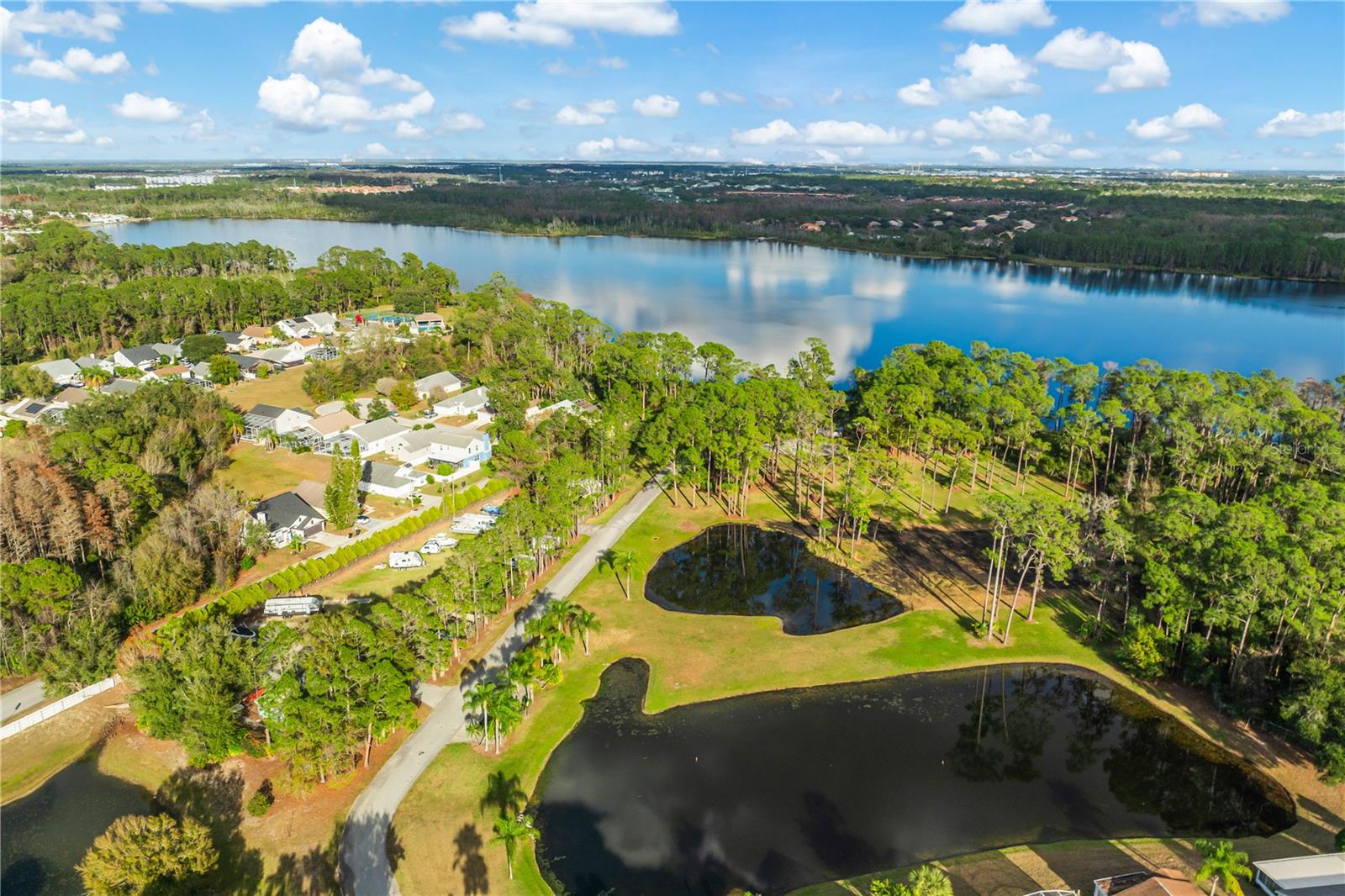 LAKESIDE AT BASS LAKE - Residential