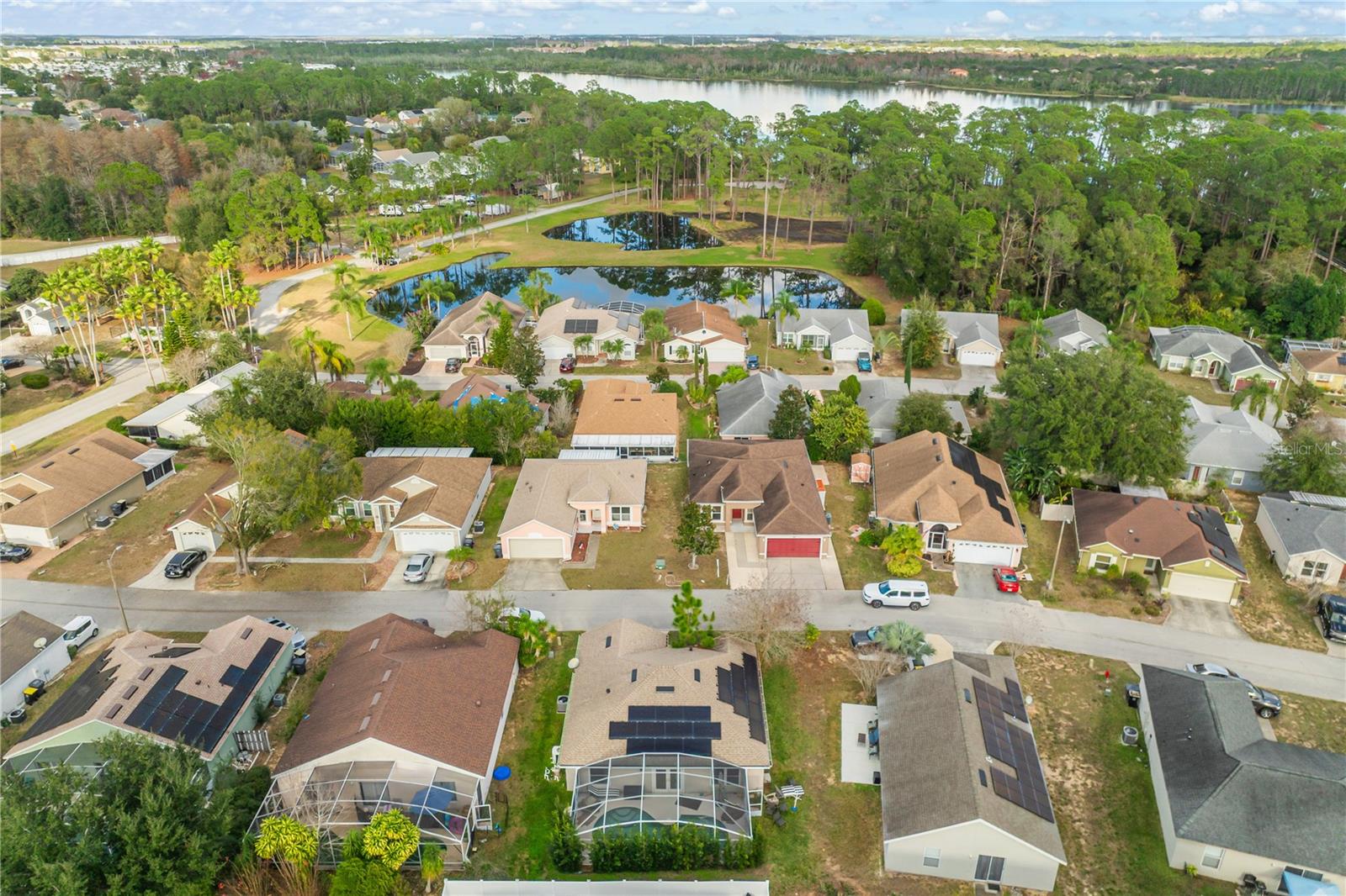 LAKESIDE AT BASS LAKE - Residential
