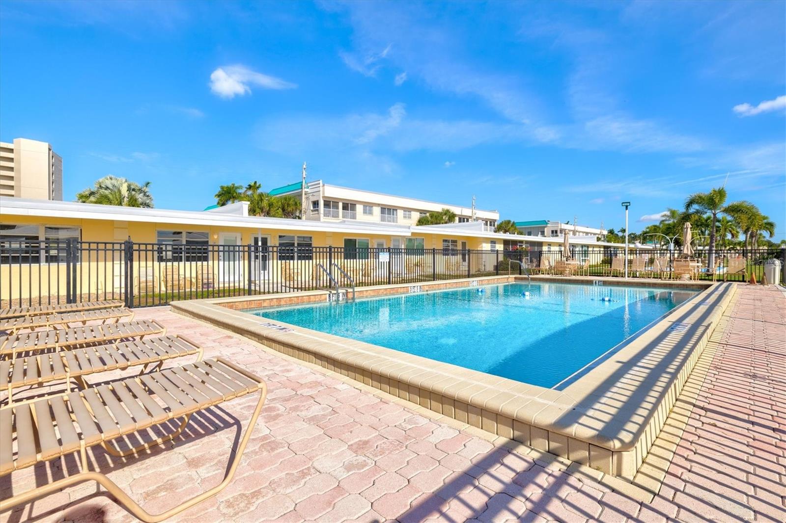 CASA MAR - Residential