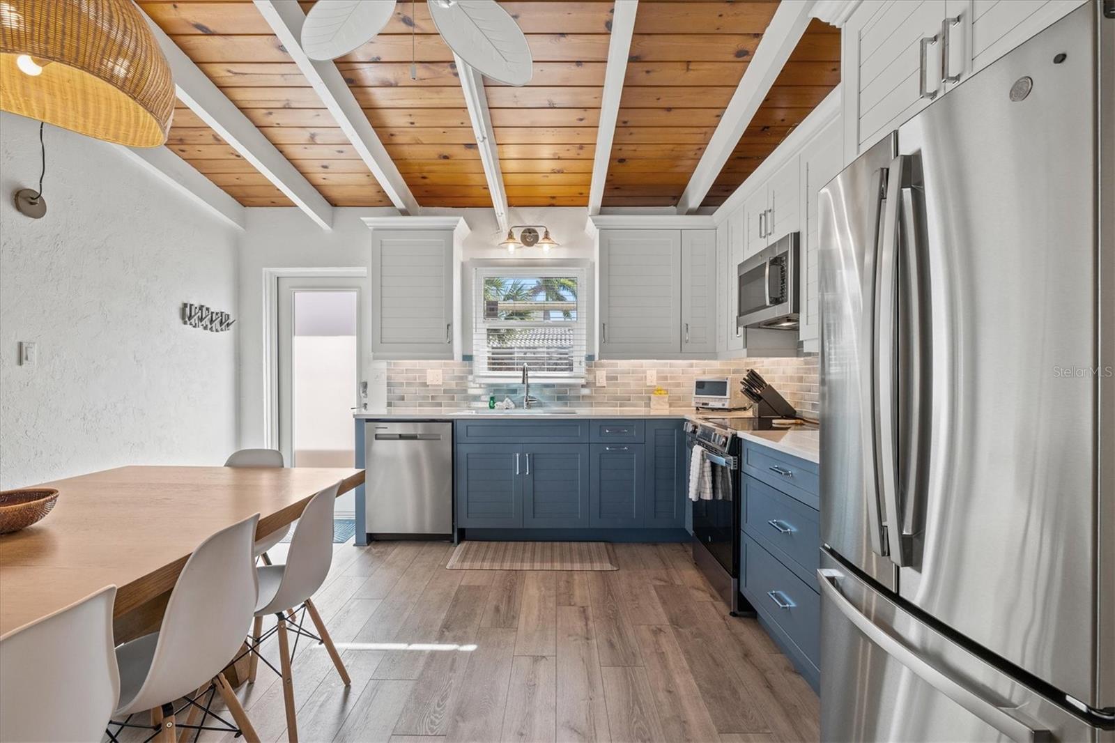 CASA MAR - Residential