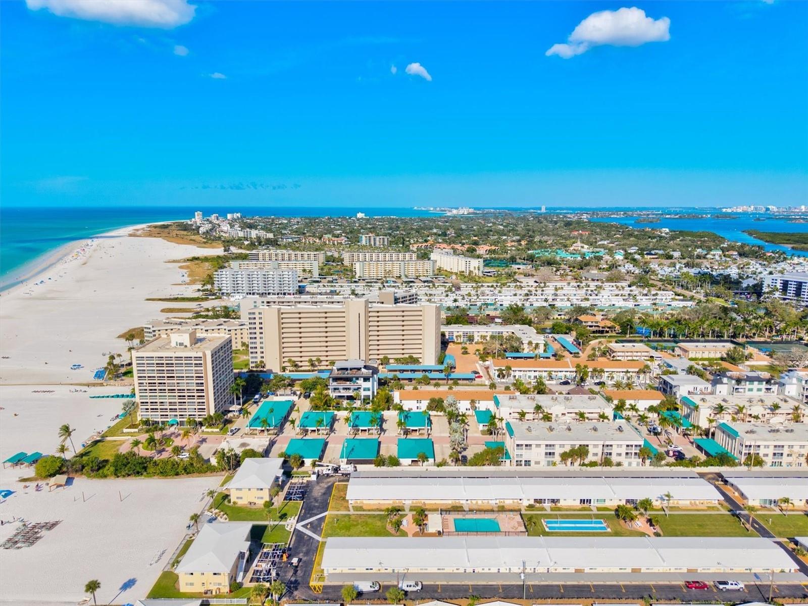 CASA MAR - Residential