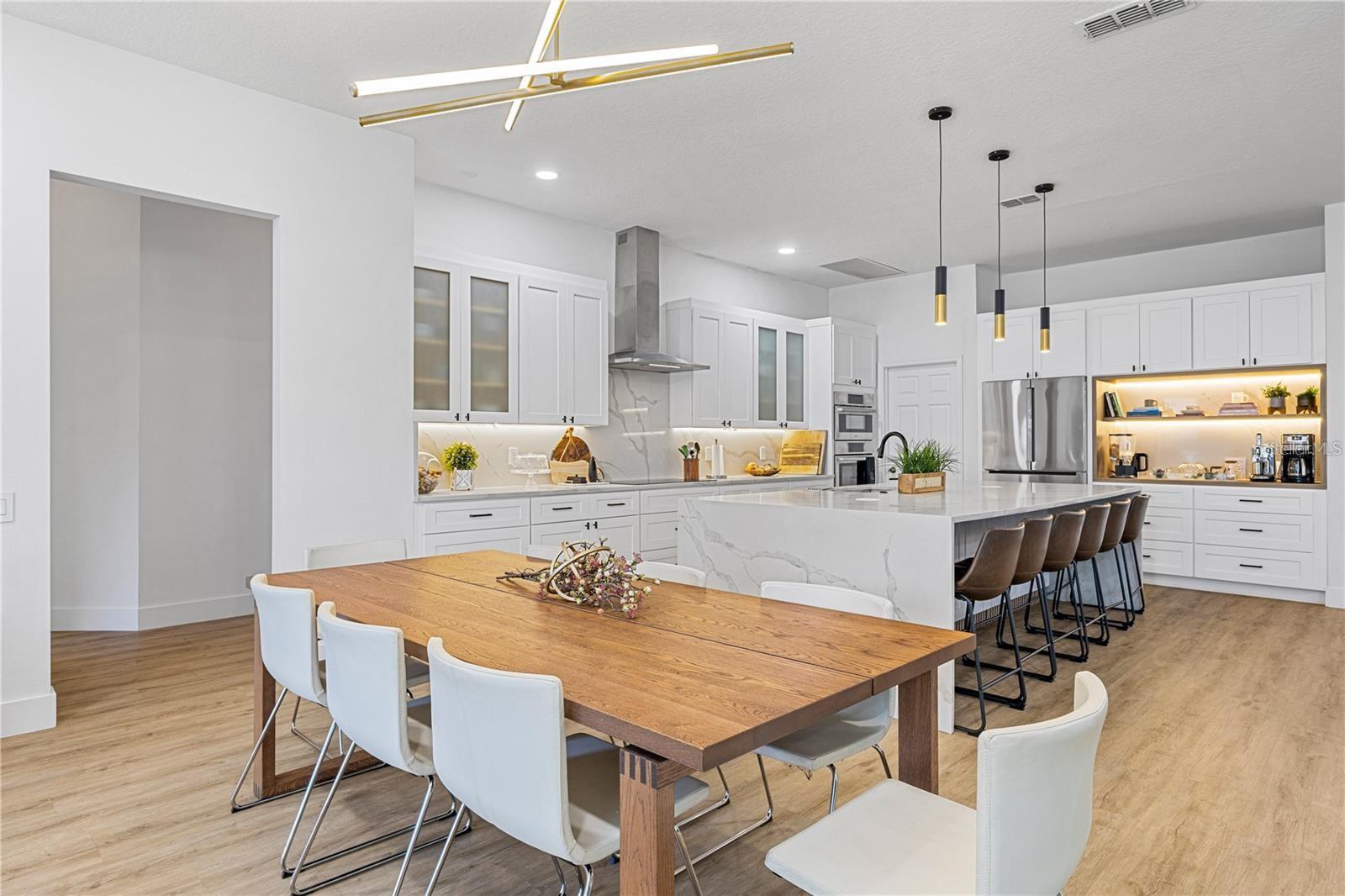 GLENMUIR 48 39 - Residential Lease