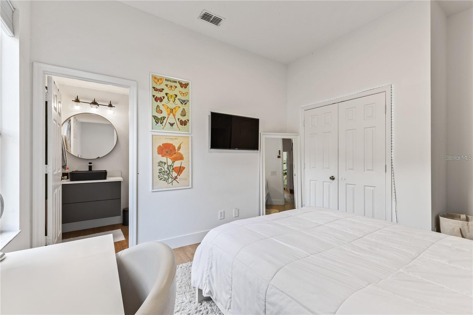 GLENMUIR 48 39 - Residential Lease