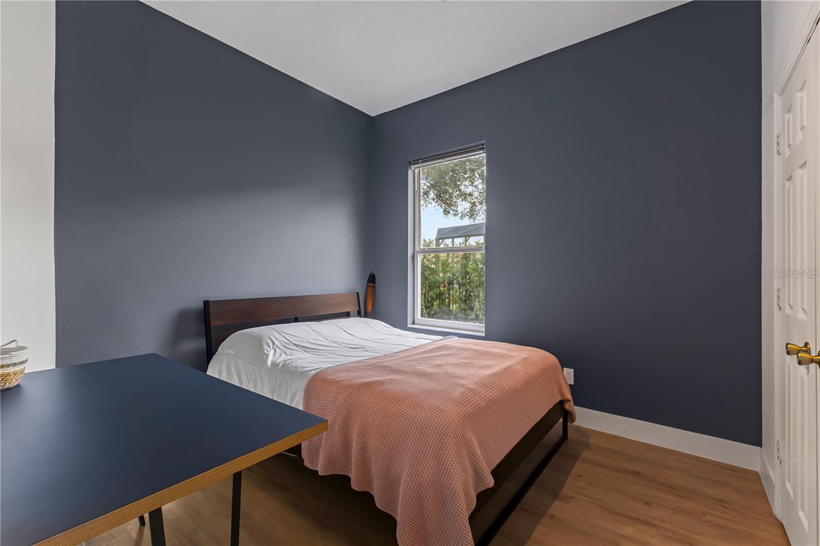 GLENMUIR 48 39 - Residential Lease