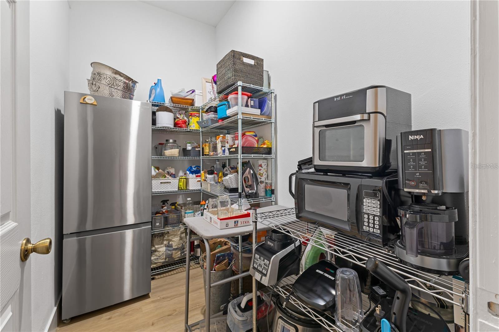 GLENMUIR 48 39 - Residential Lease