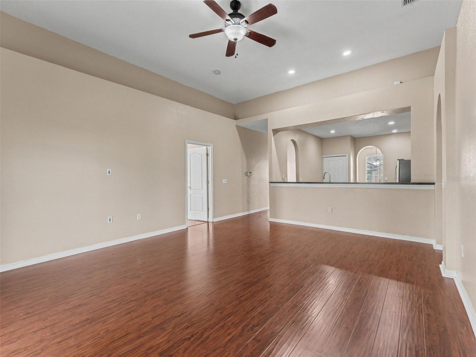 FALCONS LANDING - Residential
