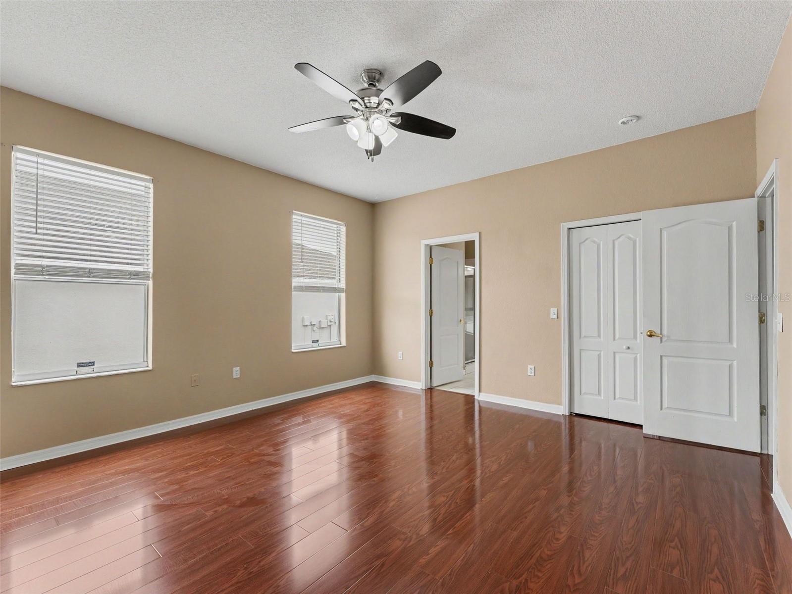 FALCONS LANDING - Residential