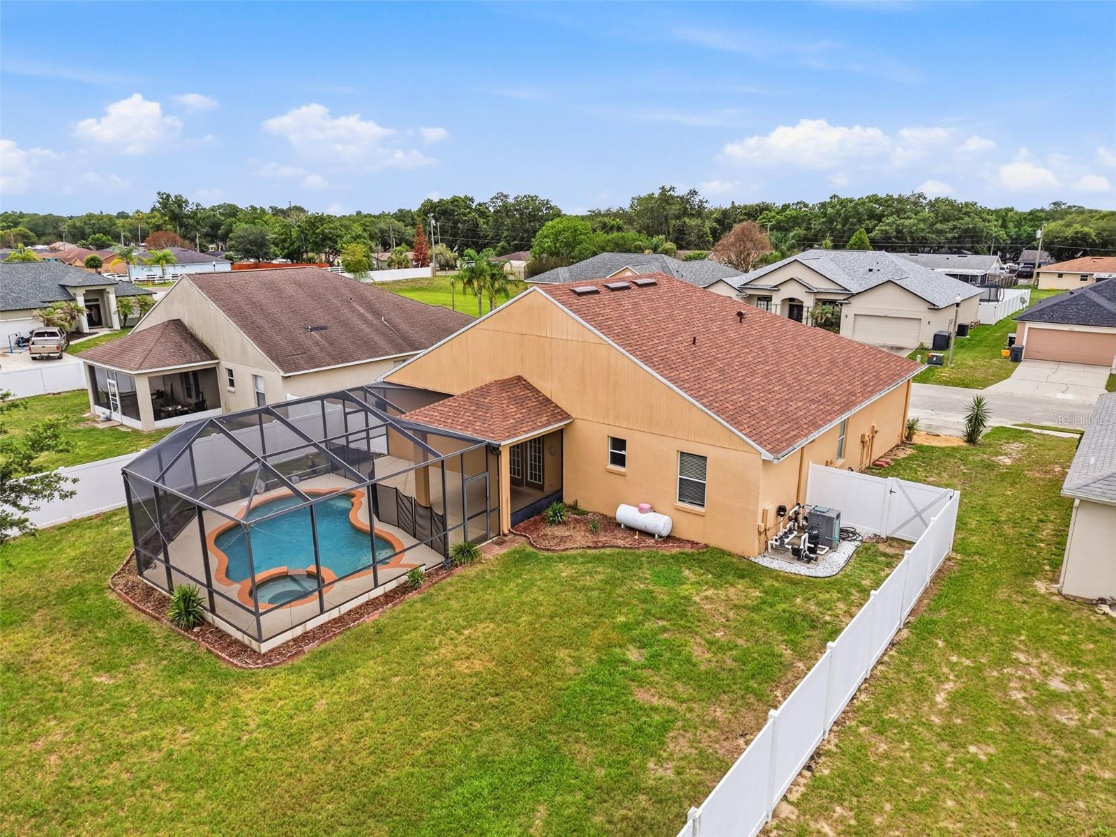 FALCONS LANDING - Residential