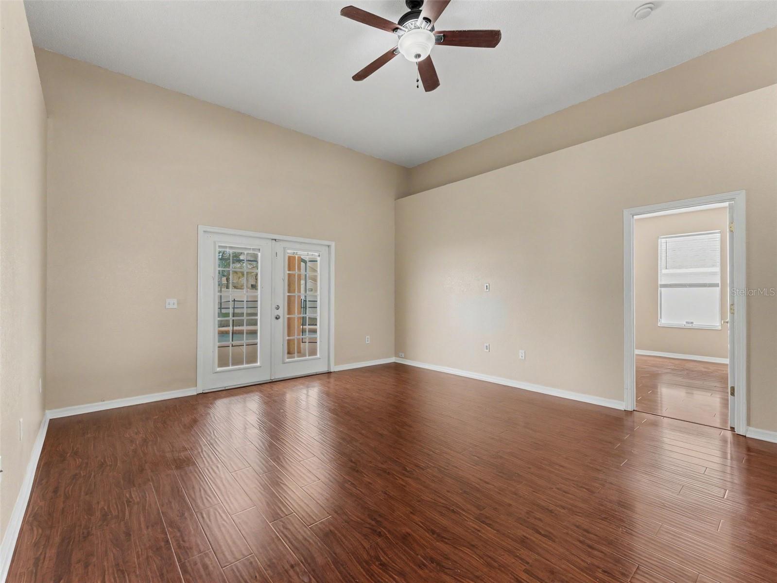 FALCONS LANDING - Residential